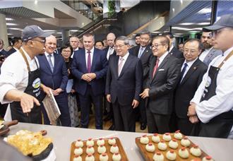 紐西蘭總理今訪陸 深化雙邊關係 電動汽車成亮點