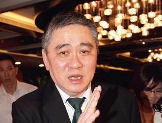 人妻替「王文洋生子」只能打工偷养 背后原因曝光