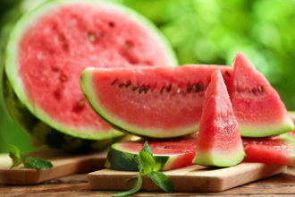 他爽嗑西瓜败血症亡 谭敦慈揭致命吃法：很多人中