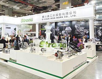 億川大型油壓夾頭 堅韌不易變形