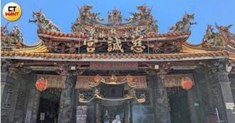 國寶大師遺作遭毀！洋人僅罰1.5萬　士林慈諴宮大門重製恐要5千萬