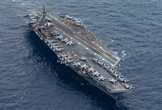 調兵揮拳要伊朗為核低頭 美戰機航母都來了