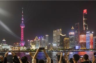 批准友邦、荷蘭全球人壽！陸挺上海國際金融中心