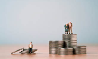 6旬退休夫妻想靠老家資產翻身 銀行回應讓他們晚年瀕臨破產