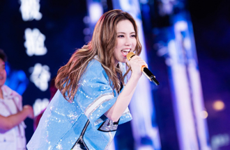 重錄舊歌遭控侵權！鄧紫棋無奈笑了 3大聲明反擊前東家