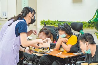 新北獎勵久任 強化身心障礙照服