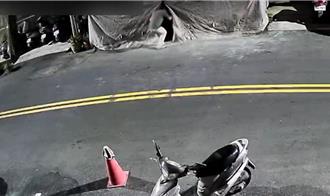 趁屋主出遊　賊趁夜爬隔壁工地鷹架入室行竊得手