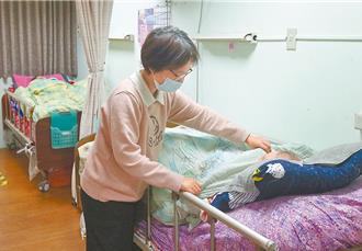 服務對象擴大、給付擴增 長照新政策9月起分階段實施