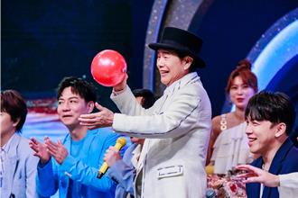 77岁「不老顽童」黄西田活力四射！登《综艺一级棒》全场跑玩嗨