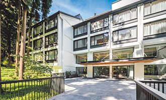 住宿篇 飯店避暑 戲水滑冰開趴