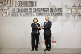 《中時金融大賞服務金優獎》國泰產險：為滿足多元族群需求，推出各項暖心服務。