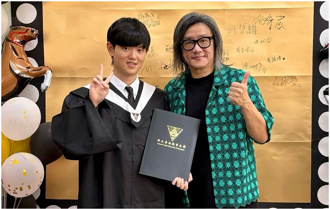 施文彬無預警宣布喜訊！兒子第二名錄取國小教師甄試