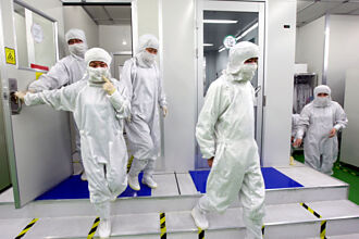 先進製程空缺 台系代工廠搶食