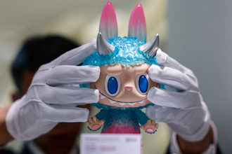 財經選讀》LABUBU全球熱銷 泡泡瑪特將成東方迪士尼？