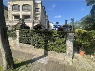 新北林口綠地遭占用砌牆 工務局鐵腕拆除打造綠化步道