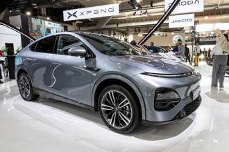 陸車躲不過…遭「伊朗飛彈」擊中！下秒爆炸後 結局大逆轉