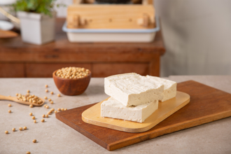 常吃3款假豆腐曝 菜贩点名「脂肪炸弹」 一口下肚＝喝油