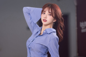 Dora七月班表掛蛋喊「5字」 緋聞男燦笑0互動疑情變