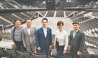 蔣萬安訪法首站 逛麟洋配奪金場館