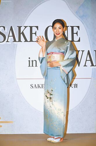 大久保麻梨子迎10年婚改愛女人 初嘗女女吻