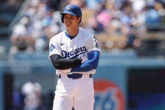 MLB》主播也心疼！漏接大谷全壘打 小球迷在觀眾席爆哭