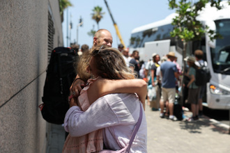 以媒稱「出埃及記」反過來了！大量民眾逃往西奈半島