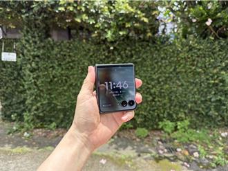 实测Motorola razr 60 ULTRA折迭机！优缺点老实说