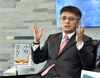 中租陳鳳龍專訪》雙軌模式導入AI 經營效率升級