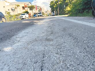 重鋪1年 中壢民權路挨酸越野道