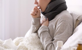狂咳、鼻塞好不了 健康杀手藏家中 还害肺部感染