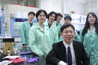 一道光操控奈米通道！台德聯手創新技術 靈感竟是綠藻