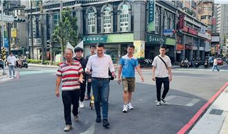 強化泰山區人車通行安全 新北議員籲設「斜向穿越設計」