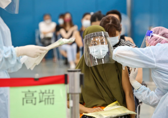 新冠新增39亡創今年單周最高！「脫離流行」時間點曝