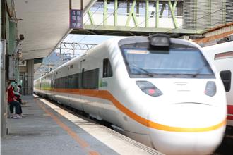 台鐵又傳「閃爆」意外 洗車未取接地桿釀禍