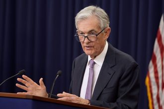 鮑爾赴國會作證 2大Fed官員支持7月降息