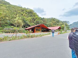 子女拋棄繼承 酒店大亨猴硐林地拍賣