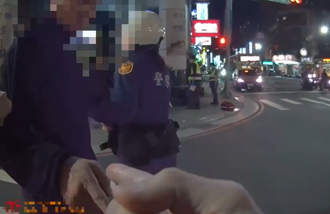 酒醉站路中咆哮！男警關心慘遭「爆打蛋蛋」  三重男要關4個月
