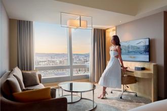 致敬優雅的你！板橋凱撒夏日住房專案 入住享精油香氛