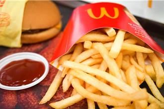 速食「夏」杀加码 大薯鸡块买1送1 限时3天免费送汉堡