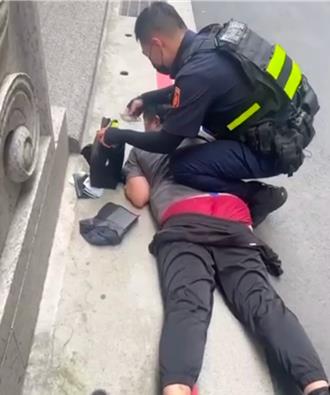 大馬2車手來台當「提款機」  跨國提領巨款遭警逮捕