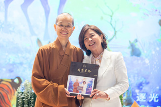 惠中寺「未來與希望」講座 　陳怡蓁與陳義芝解說驀然回首的辛棄疾