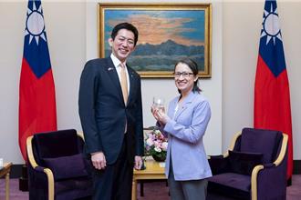 接見小林鷹之  蕭美琴：台日面對新挑戰  盼加強緊密合作