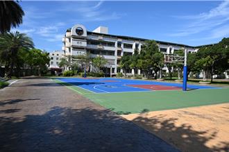 跑跳終於不再怕跌倒！虎山國小斥資898萬完成校園大翻修