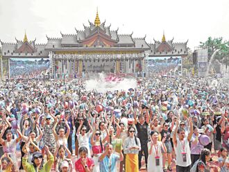 人象共舞 探索雲南傣族風情