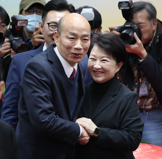 「禿燕昌」719台中同框！盧秀燕領軍反惡罷號召在野大團結 