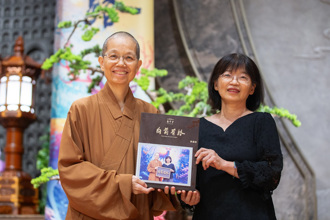 惠中寺「未來與希望」講座    歐麗娟詮釋紅樓繁華大觀園外還有整座人間