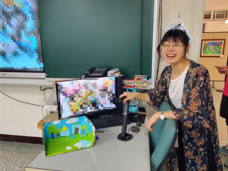 彰化企業捐493部「實物投影機」 雲林95所國小受惠