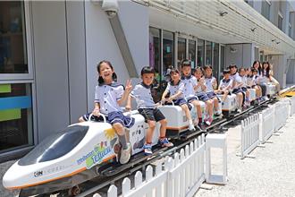 暑假親子遊看過來 台南旅宿業行銷戰開打  主題房、派對搶客