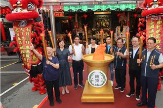 南投草屯惠德宮城隍文化祭 邀55間廟遶境 重現火把夜巡