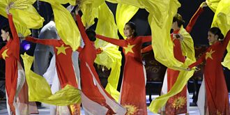 越南总理 邀鸿海赴越设晶片厂